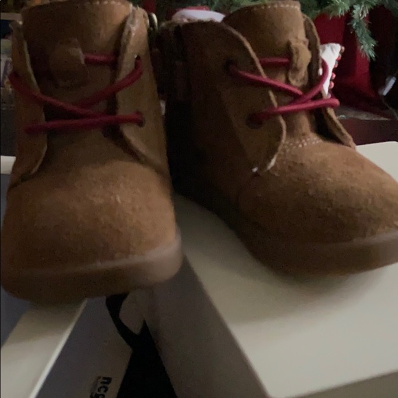 Baby ugg boots - Picture 3 of 3